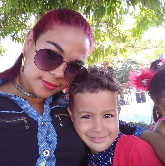 Meet your Posher, Naidelis - Picture 1 of 1